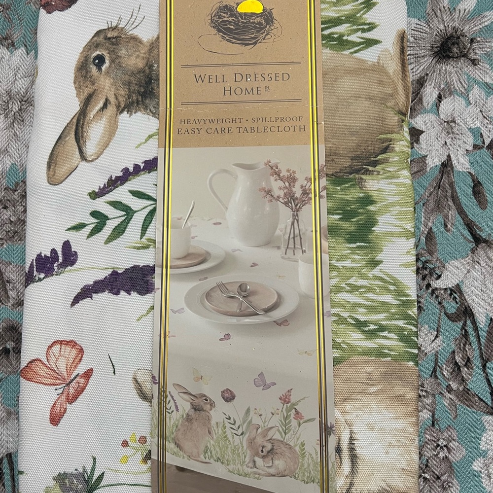 Springtime Pastel Table Linen Set - Picture 2 of 7